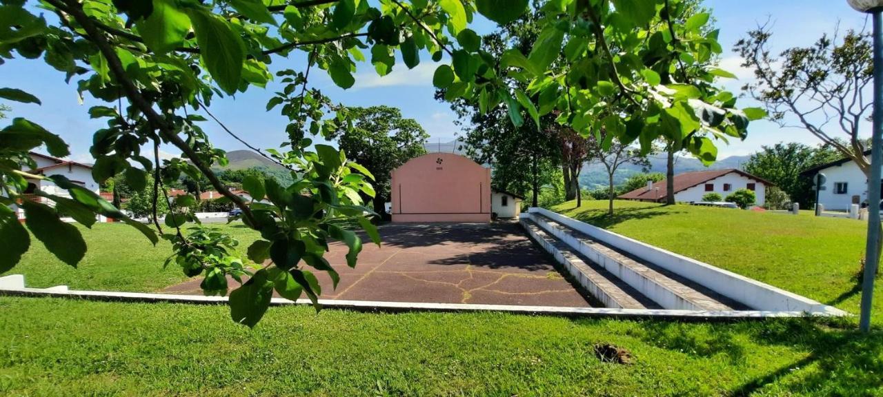 Parabisu Ttikia "Petit Paradis" Ascain Esterno foto